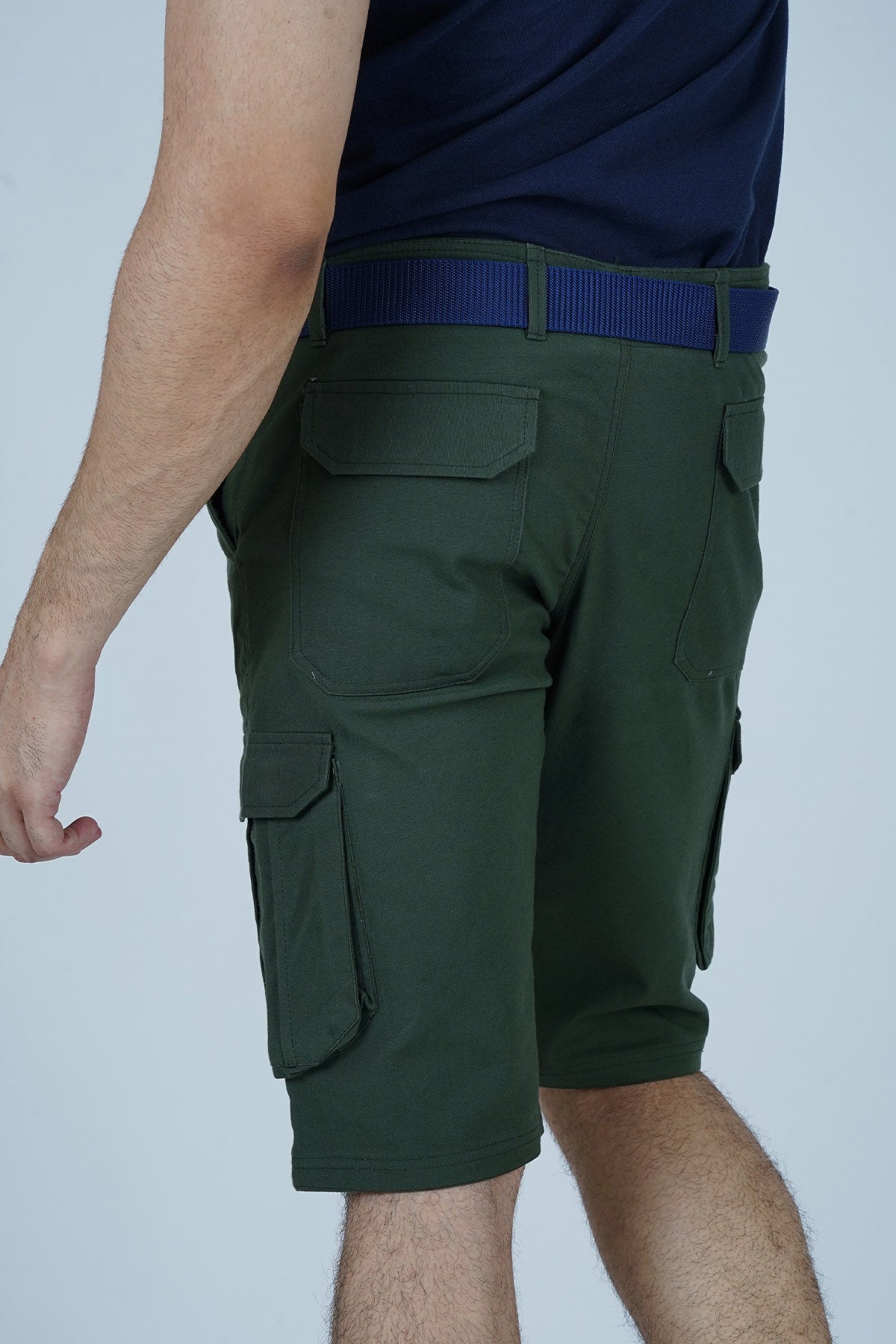 Cargo Shorts for Men's - Olive Green Shorts – XEA Maximize your style with Xea Olive Green Cargo Shorts. 6 pockets and adjustable waistband make them perfect for any activity, offering storage and comfort.