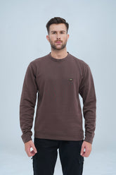 Xea men's Graphic Free Brown Sweatshirt provides an optimal combination of comfort and fashion. Perfect for everyday wear, this sweatshirt is lightweight, soft, and convenient for layering.