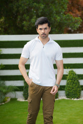 Upgrade your casual look with the Xea Plain Pique White Polo Shirt. Premium material and a zip placket create a sleek appearance. -  Pique Polo Shirt White - Xea Clothing