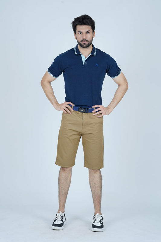 Ripstop Cargo Shorts – Khaki color Experience the perfect combination of style and comfort for warm weather with these men's Cargo shorts from Xea - always functional and fashionable.