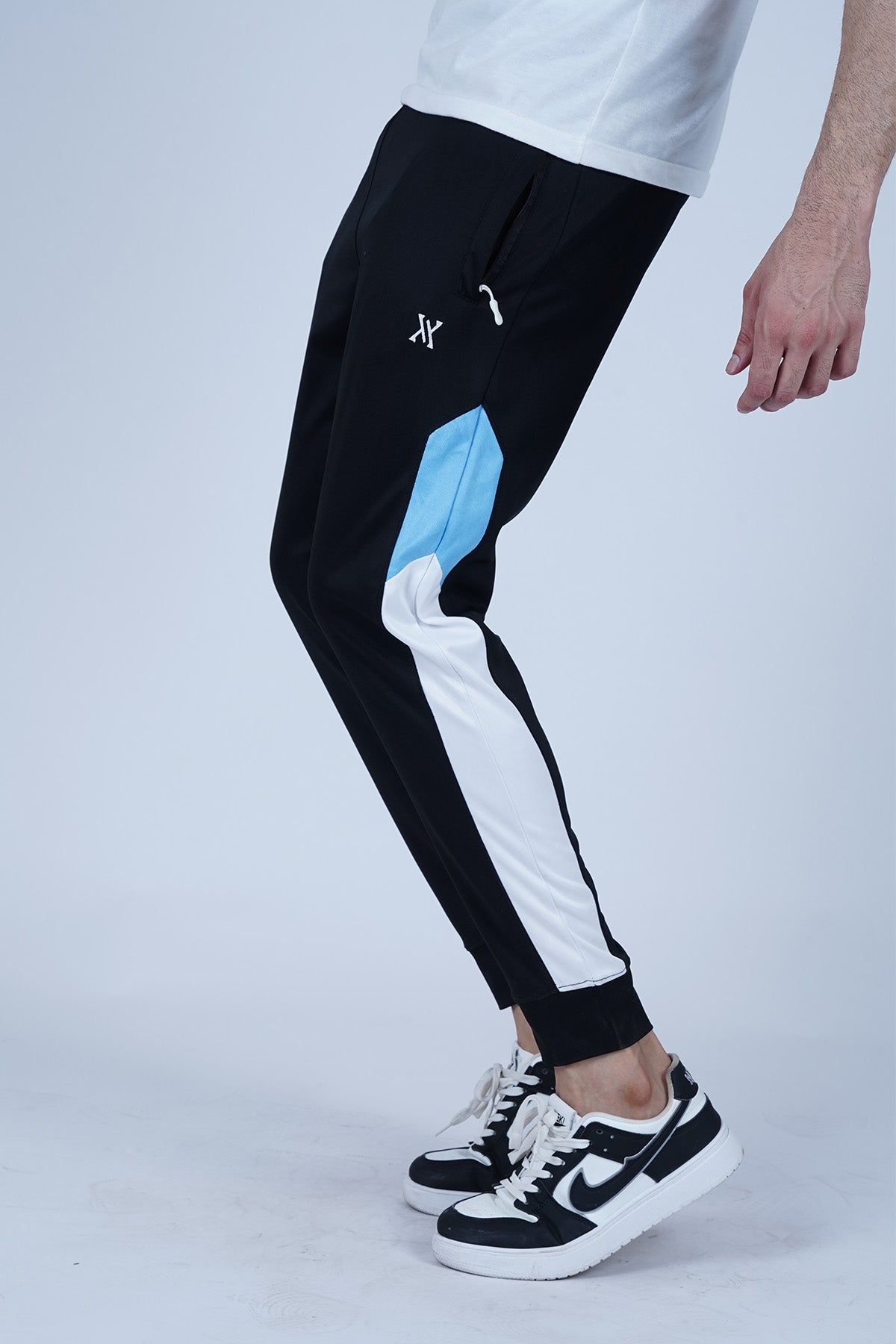-  Men's Joggers Black - Xea Clothing