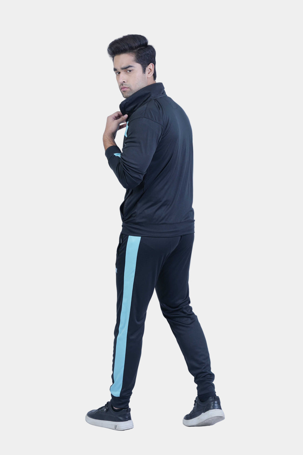 The Xea Men's Fashion Collection for Modern Men -  Athleisure trend Tracksuit - Xea Clothing