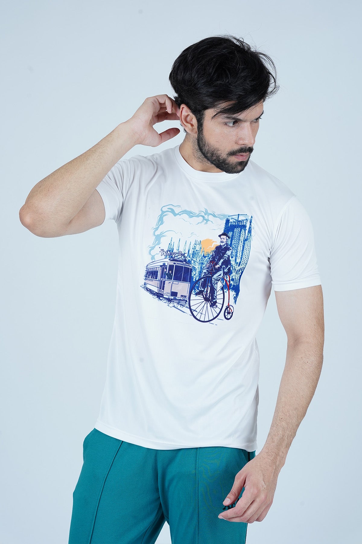 Vintage Scene White T-Shirt front look -  Vintage Scene White T-Shirt - Xea Clothing