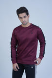 Stay cozy and stylish this winter with our Maroon Sweatshirt! Premium materials and a perfect fit will keep you confident and warm. The bold black sleeve panel adds an adventurous touch to your wardrobe.