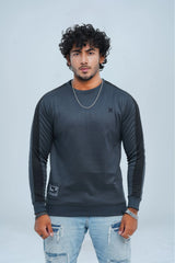 Get winter-ready in our men's grey Sweatshirt! Stay warm and stylish with quality materials and a perfect fit. Bold black panel on sleeves adds a touch of excitement to your look. -  Bold Sleeves Grey Sweatshirt - Xea Clothing -  Bold Sleeves Grey Sweatshirt - Xea Clothing