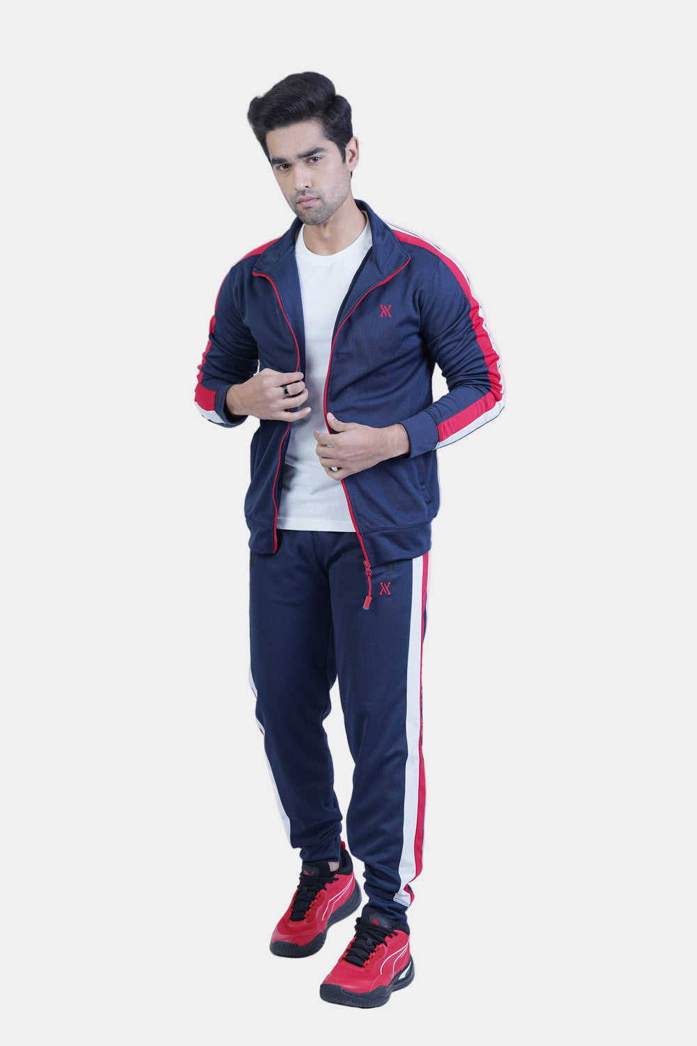 Stay warm and stylish this winter with our Men's Essential Winter Tracksuit in navy. It offers a modern look, exceptional comfort, and easy movement for outdoor workouts, gym sessions, or casual outings. -  Men's Essential Winter Tracksuit - Xea Clothing