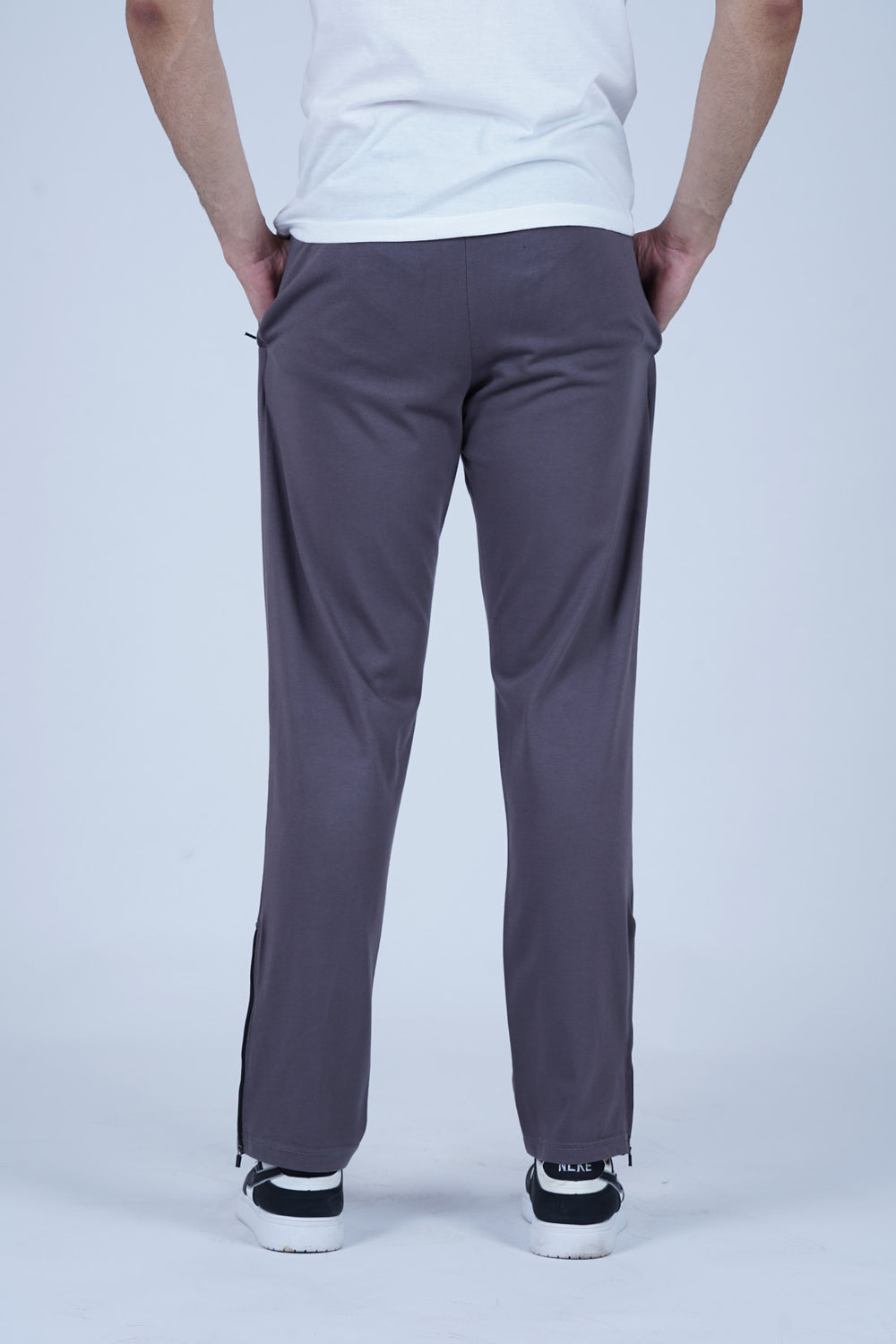 Premium fit trousers for men designed for a clean and sharp look. Comfortable & stylish.
premium trousers men, fitted pants Pakistan