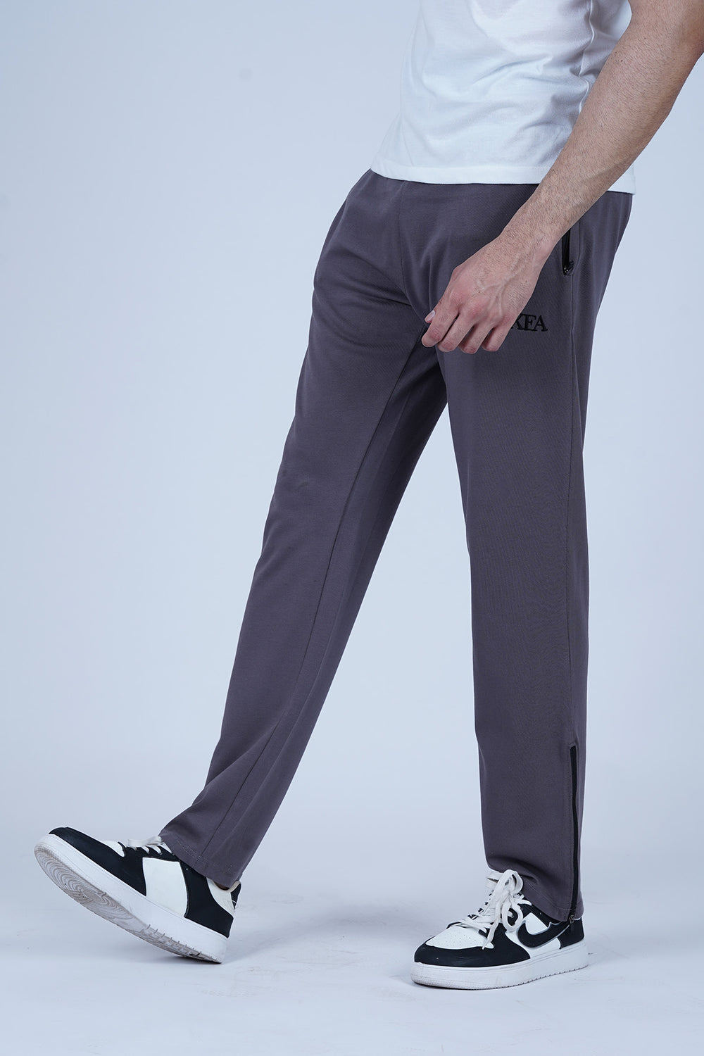 Premium fit trousers for men designed for a clean and sharp look. Comfortable & stylish.
premium trousers men, fitted pants Pakistan